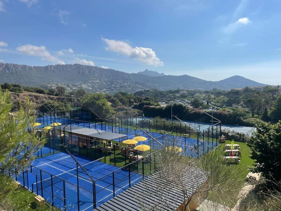 Dans Un Cadre D'Exception, Vue Mer Panoramique A Agay Cote D'Azur, Village Vacances Cap Esterel, T2 Avec Jardin, Golf, Climatisation, Wifi, 5 Piscines Saint-Raphael  Luaran gambar