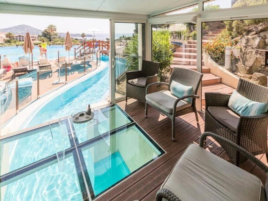 Dans Un Cadre D'Exception, Vue Mer Panoramique A Agay Cote D'Azur, Village Vacances Cap Esterel, T2 Avec Jardin, Golf, Climatisation, Wifi, 5 Piscines Saint-Raphael  Luaran gambar