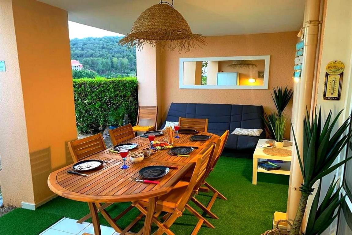 Dans Un Cadre D'Exception, Vue Mer Panoramique A Agay Cote D'Azur, Village Vacances Cap Esterel, T2 Avec Jardin, Golf, Climatisation, Wifi, 5 Piscines Saint-Raphael  Luaran gambar