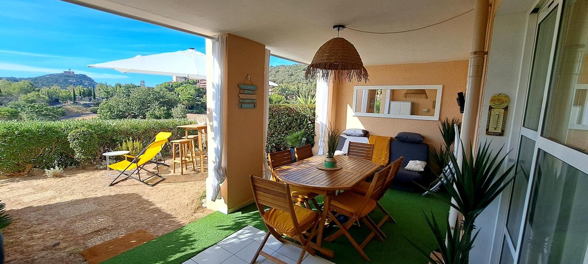Dans Un Cadre D'Exception, Vue Mer Panoramique A Agay Cote D'Azur, Village Vacances Cap Esterel, T2 Avec Jardin, Golf, Climatisation, Wifi, 5 Piscines Saint-Raphael  Luaran gambar