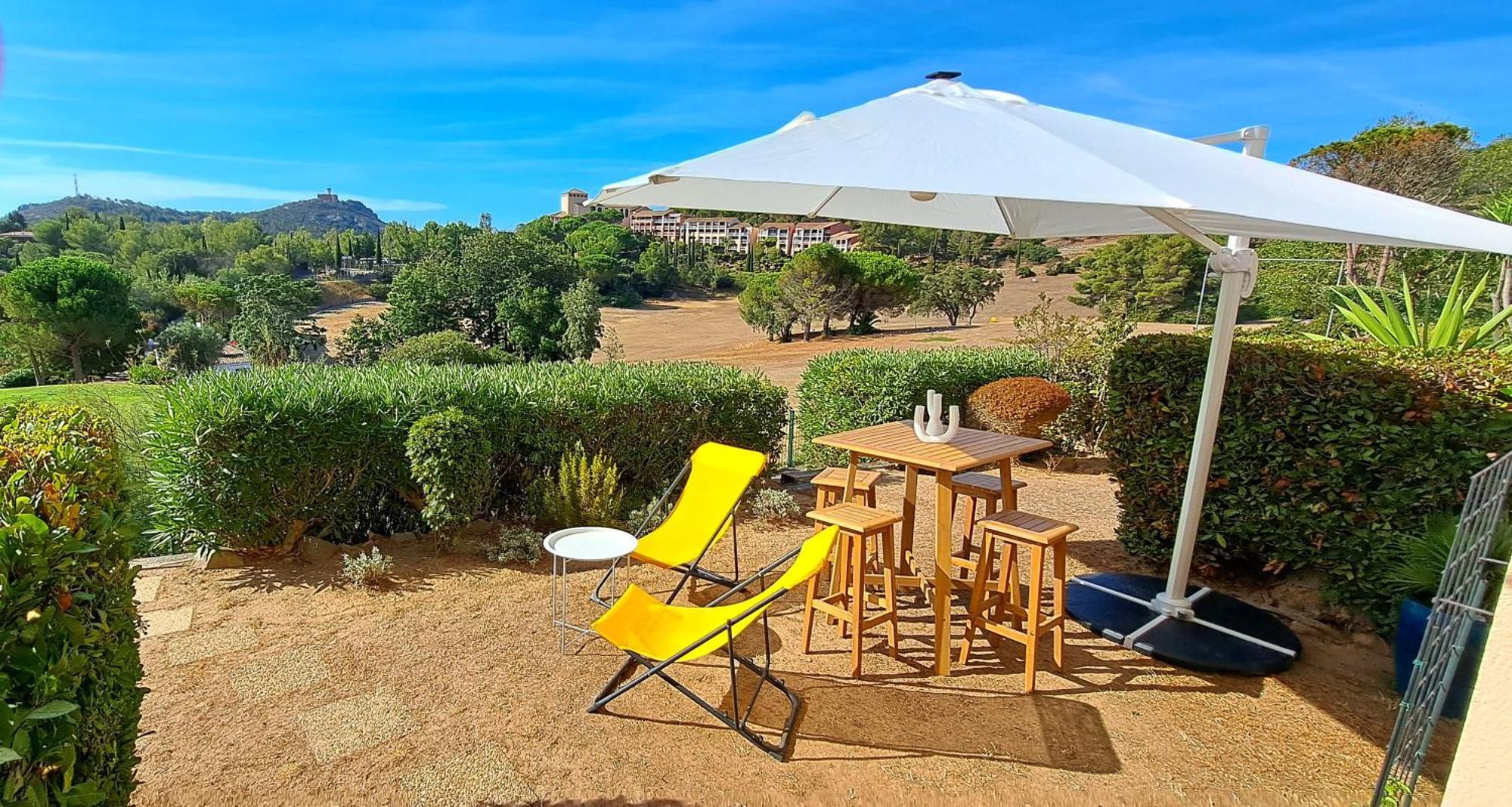 Dans Un Cadre D'Exception, Vue Mer Panoramique A Agay Cote D'Azur, Village Vacances Cap Esterel, T2 Avec Jardin, Golf, Climatisation, Wifi, 5 Piscines Saint-Raphael  Luaran gambar